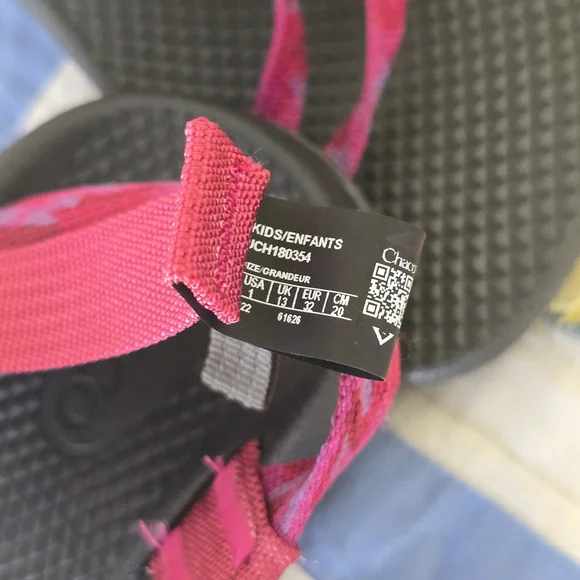 Chaco Fuchsia Strappy Sandals - Picture 5 of 5